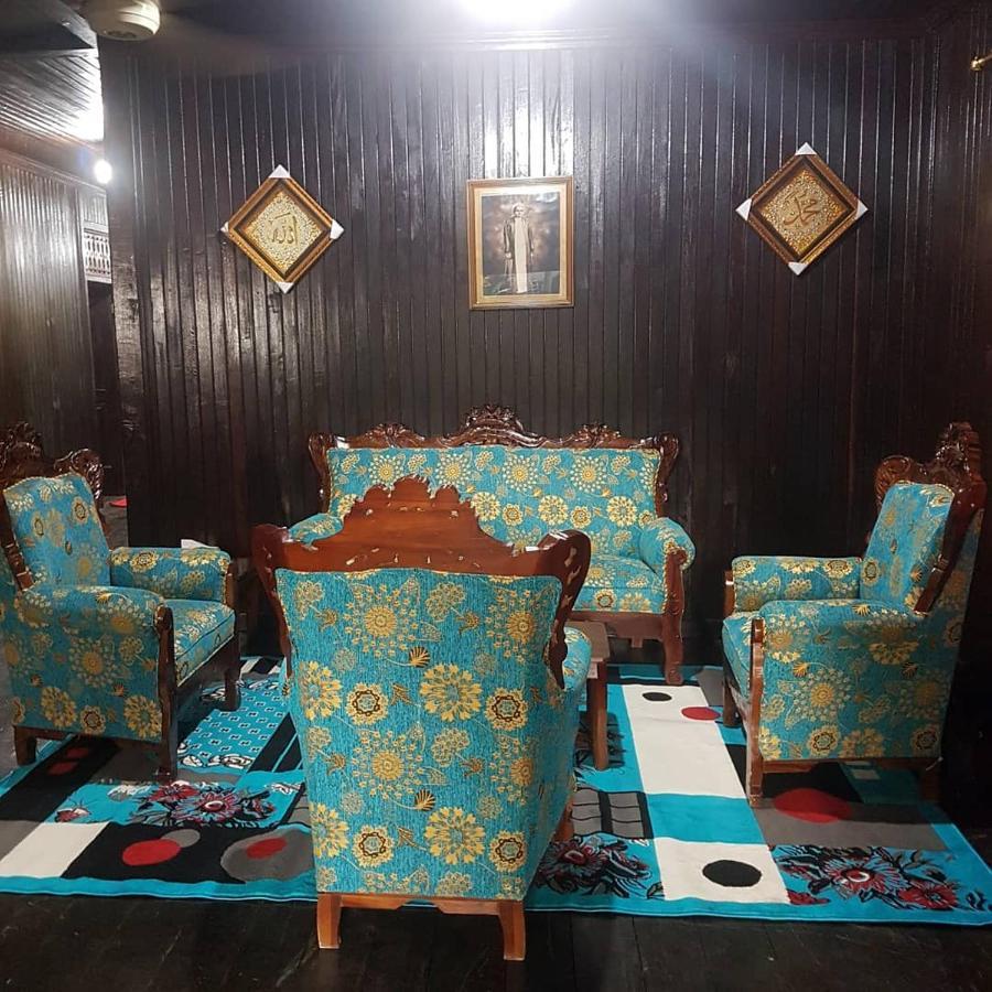 Mimi Guest House Syariah Pangkalanbuun Exteriér fotografie